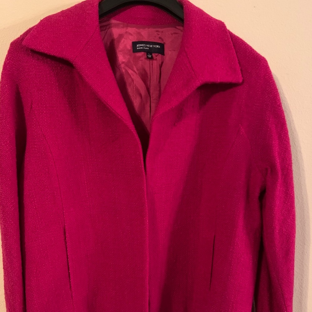 Jones New York signature large pink blazer.